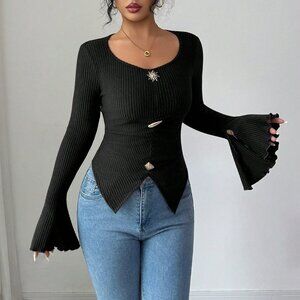 Black Elegant Women's Asymmetric Metal Button Hem Flare Sleeve T-Shirt